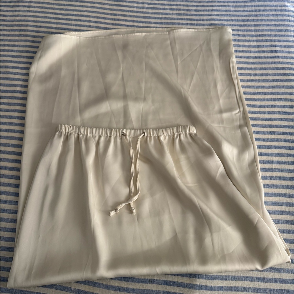 Commense drawstring satin maxi skirt, Ivory, sz S
